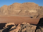 Blick vom Bergkamm zum Jebel Er Raqa