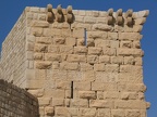 Außenmauern der Burg von Shobak, mit mittelalterlichen Inschriften