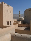 Blick aus dem Fort von Nizwa zur Moschee