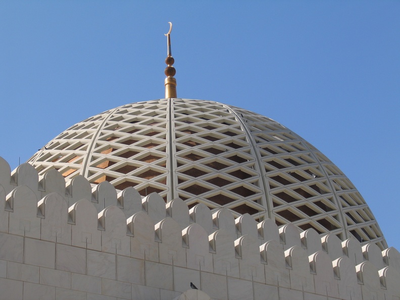 350_5086_Sultan-Qaboos-Moschee_Kuppel.JPG