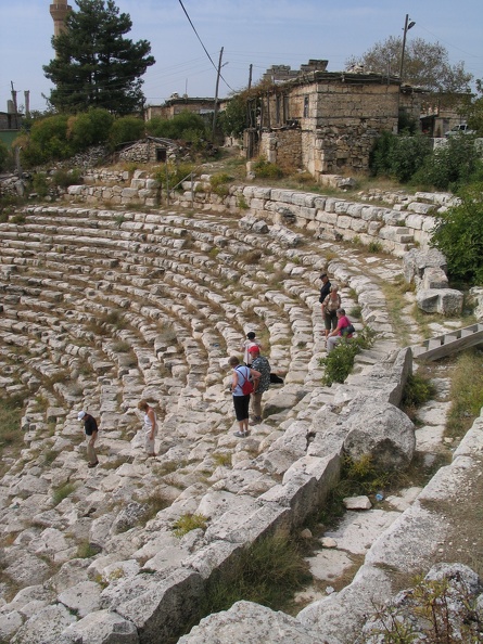332_3206_Diocaesarea-Unzuncaburc_Amphitheater.JPG