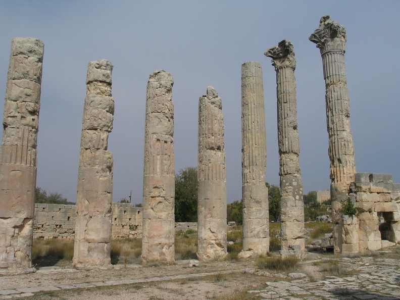 332_3231_Diocaesarea-Unzuncaburc_Zeus-Tempel.JPG