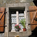 La Garde-Guérin, Fenster