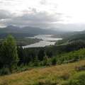 Blick über Glen Garry (Tal), mit Loch Garry (See)