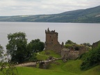 Urquhart Castle (bei Drumnadrochit) mit Loch Ness