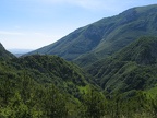 Hoch über dem Salinello-Tal, mit Castel Manfrino