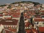 Blick über das Baixa-Viertel zum Castelo de São Jorge