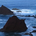 Felsriffe mit aufgewühltem Meer (Nordseite)