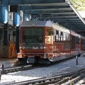 Gornergratbahn-Zug im Bahnhof von Zermatt